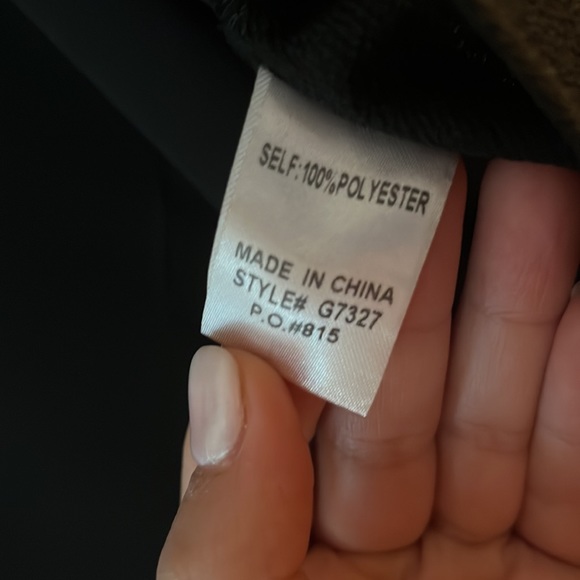 Large Black Camisol - Picture 4 of 4